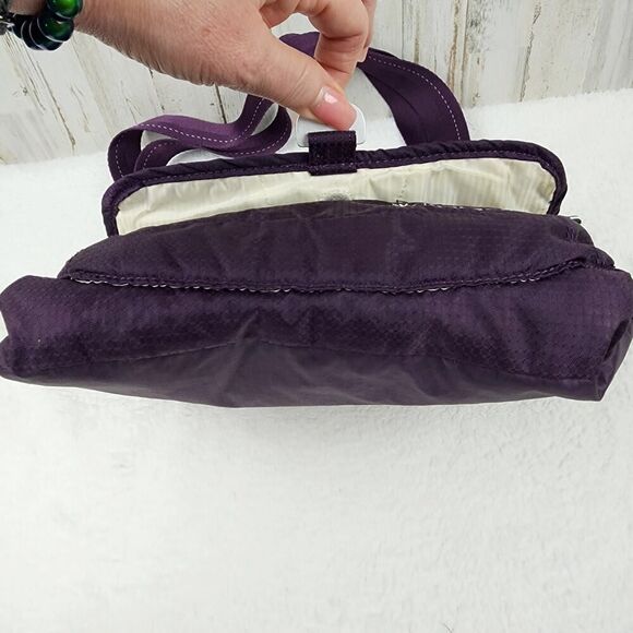 Sherpani Jag le Medium Crossbody Bag Purple - Picture 9 of 9